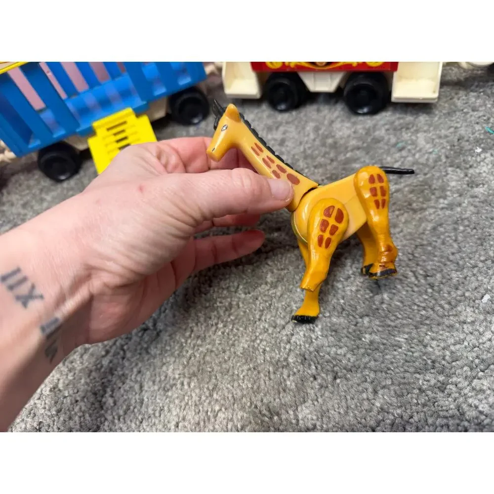 Fisher Price Little People vintage Circus Train 7 pieces Locomotive Caboose 991 - Picture 8 of 9